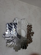 Stunning Large  Sunburst Mirror Elegant Unique Contemporary Wall Mounted  Decor