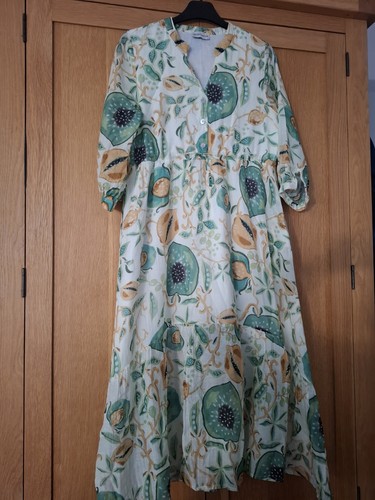 Busby and fox patterned - busby, dress