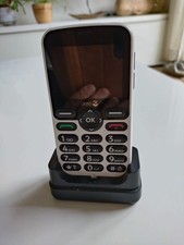 Doro 5860 mobile phone