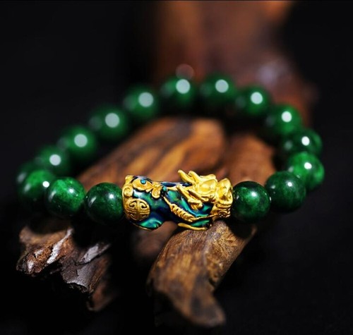 Green jade beads bracelet - green,