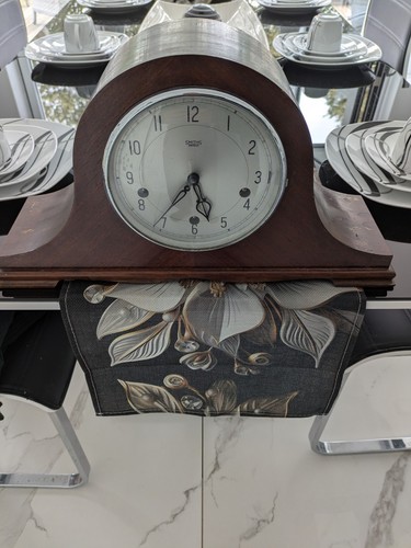 Westminster chime full - chime,
