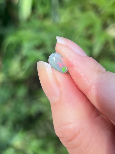 Opal precious white rainbow - precious,