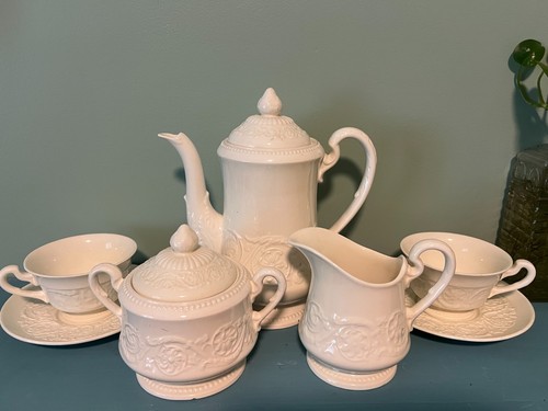 Wedgwood patrician ivory - "patrician",