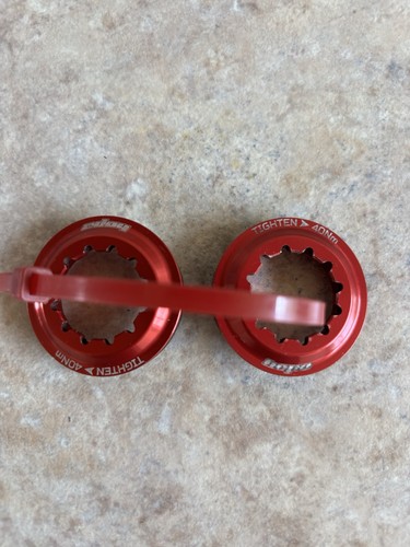 Hope red centre lock - lock, disc