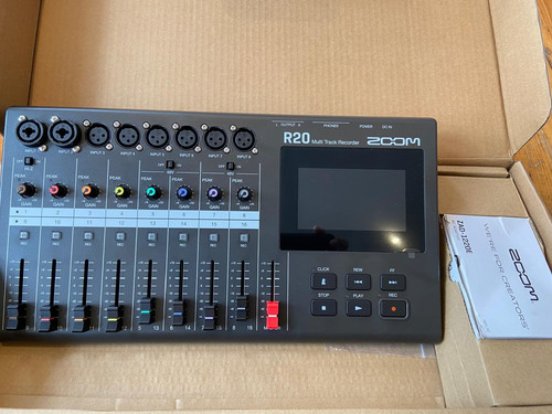 Zoom r20 portable - zoom, multitrack