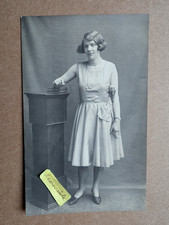 OLD PHOTO WOMAN FASHION DRESS HORSFORTH SOCIAL HISTORY DR 963