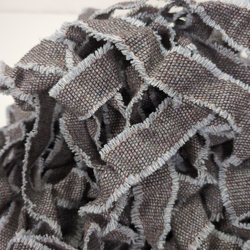 730g wool selvedge yarn - wool, list