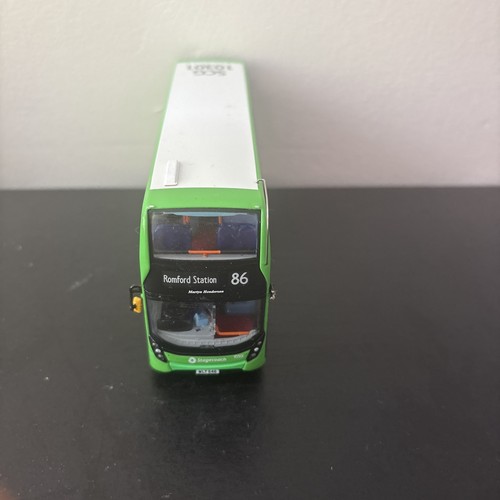Unboxed cmnl ukbus 0064 - cmnl,