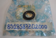 Wiper arm gasket wiper arm