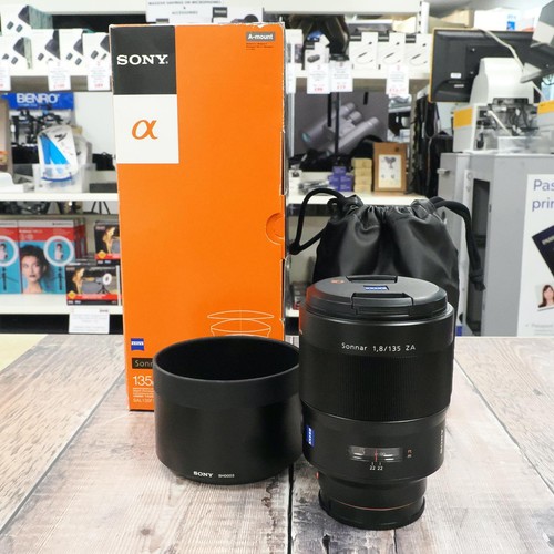 Used sony 135mm za sonnar - used,