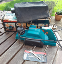 Black & Decker DN750 Electric Planer, dust bag & spare blade Used but working
