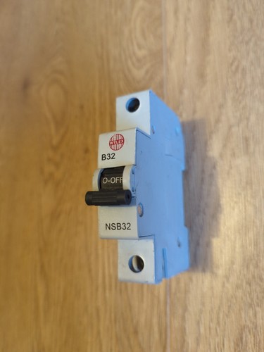 Wylex nsb32 mcb 32amp - wylex,