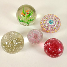 5 x Ornamental Glass Art Paperweights Mixed Lot Bundle Langham & Unbranded