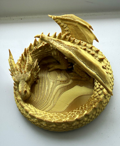 Gold coloured coiled - gold,