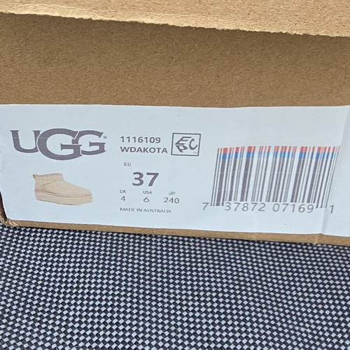 Ugg dakota pink - pink, suede