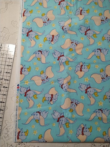 Bthy disney dumbo fly flying - dumbo,