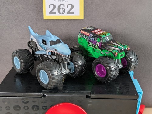Bkt monster jam - monster, trucks