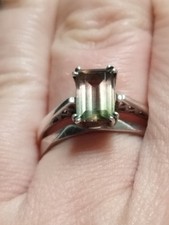 Watermelon bi colour tourmaline sterling silver ring. Size 0. Stamped 925.