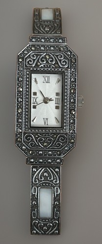 Art deco style ladies - style,