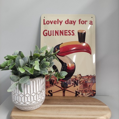 Guinness metal sign - -, with