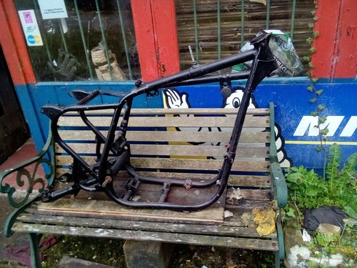 Bsa b31 b33 - b31, frame