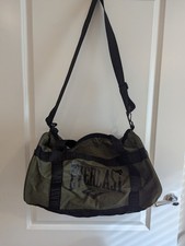 Mwn's Everlast Green Barrel Sports Bag