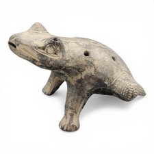 Pre-Columbian ceramic frog