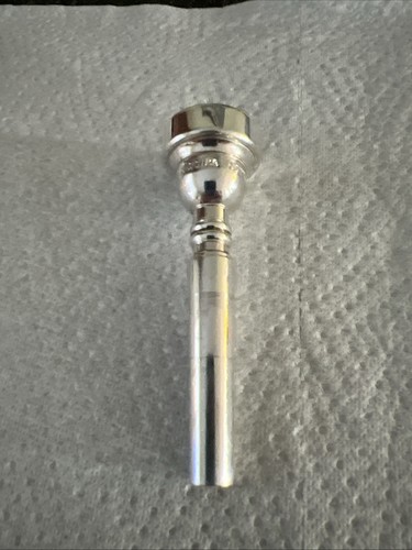 Schilke symphony m3d trumpet - m3d,
