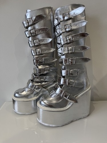 Dolls kill demonia knee high - dolls,