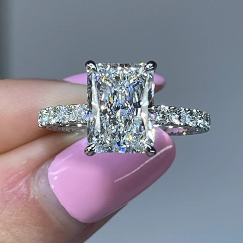 67tcw radiant cut - 4.67tcw,
