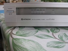 Hitachi AM-FM Stereo Tuner FT-R10 with AM loop antenna and six presets per band