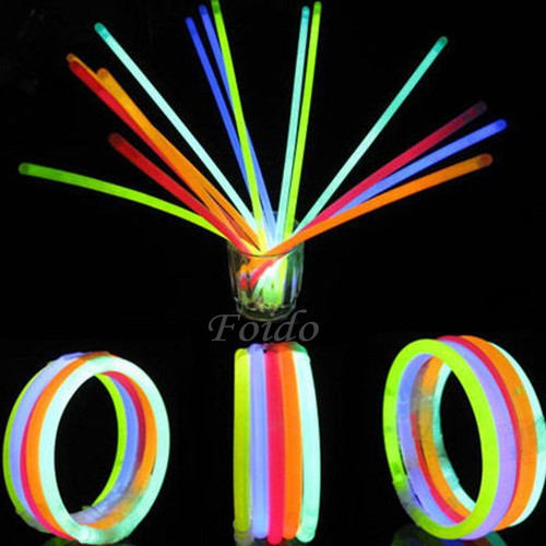 100 glow sticks - x,