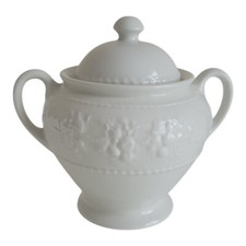 Vintage Wedgwood Home Festivity Embossed Fruits Lidded Sugar Bowl 1995