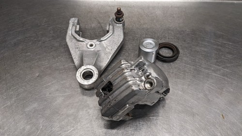 Yamaha xs750 rear - yamaha, brake