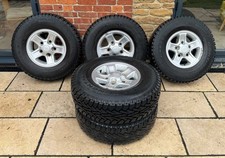 5 x Land Rover Defender Boost