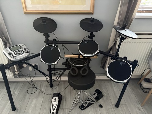 Electronic drums kit - electronic,