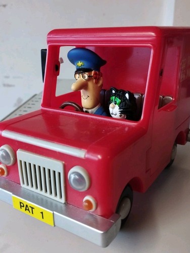 Postman pat vintage - pat,