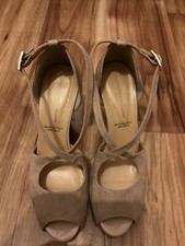 Italian Vera Pelle Ladies Strapped Sandals Size 37