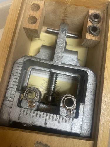 Woden dowelling jig vintage - jig,