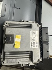 2016 HYUNDAI TUCSON 2.0 CRDi AUTO MK3 D4HA ENGINE ECU 39199-2F571 0281031577