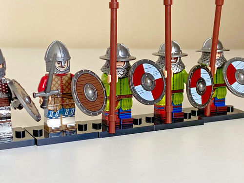 Medieval figures - , x