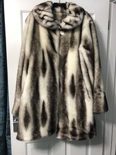 Dennis By Dennis Basso White