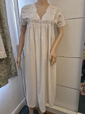 VINTAGE WHITE COTTON &  BRODERIE ANGLAISE  NIGHTDRESS 34/36 BUST See More