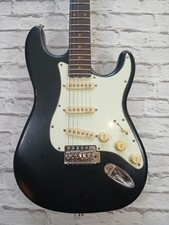 relic custom Strat guitar in