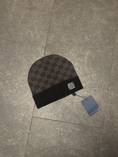 Louis Vuitton Men's LV