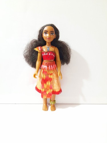Disney doll moana singing - singing,