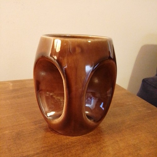 Holkham pottery owl eye mug - pottery,