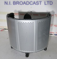 Editor keys Studio Portable Vocal Booth Pro with desk stand  Excellent condition