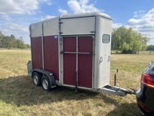 Ifor Williams HB505R Horse Box Trailer
