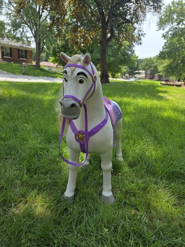 Disney rapunzel ride horse - disney,